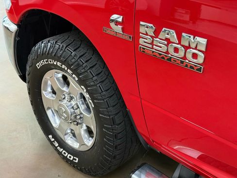 Used 2018 RAM 2500 Big Horn image 9