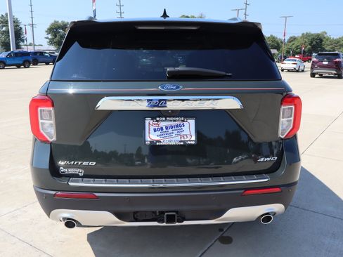Used 2024 Ford Explorer Limited w/ Limited Technology Package AWD/4WD image 6