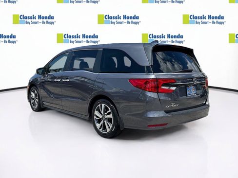 Certified 2022 Honda Odyssey Touring image 5