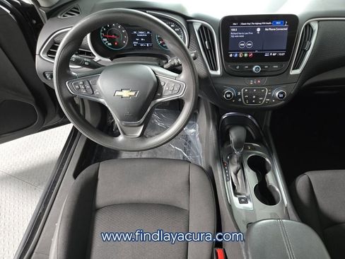 Used 2024 Chevrolet Malibu LT image 14