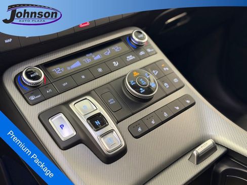 Used 2024 Hyundai Palisade SEL image 16