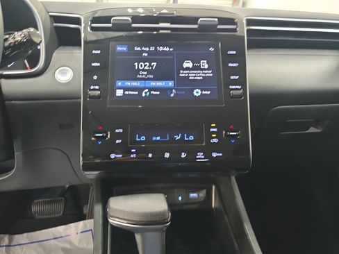 Certified 2024 Hyundai Tucson SEL AWD/4WD image 19