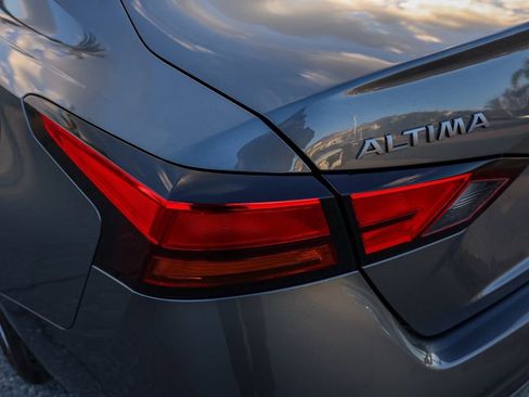 Used 2025 Nissan Altima 2.5 S image 7