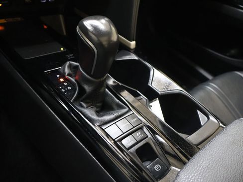 Used 2025 Toyota Camry XSE FWD image 24