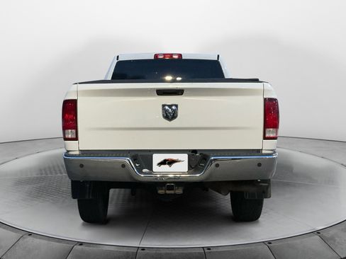 Used 2018 RAM 3500 Tradesman w/ Chrome Appearance Group image 4