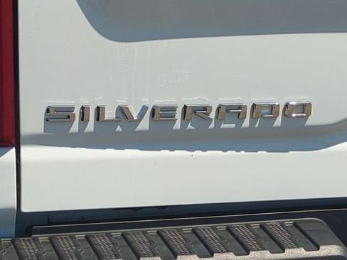 Used 2025 Chevrolet Silverado 3500 High Country w/ High Country Premium Package AWD/4WD image 10