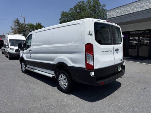 Used 2019 Ford Transit 250 130 Low Roof w/ Exterior Upgrade Package RWD image 2