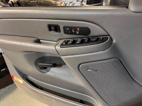 Used 2005 Chevrolet Silverado 3500 LT w/ Heavy-Duty Power Package image 23