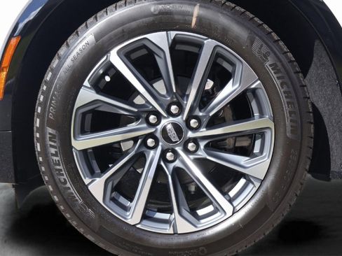 New 2026 Cadillac Lyriq Sport image 11