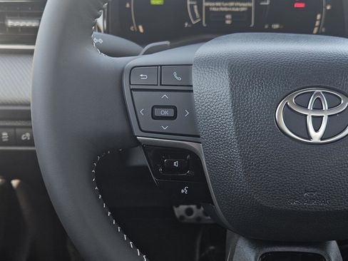 New 2026 Toyota Camry SE image 15