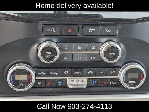 Used 2024 Ford Expedition Max XLT image 22