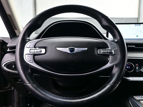 Used 2022 Genesis GV70 2.5T w/ Select Package image 24