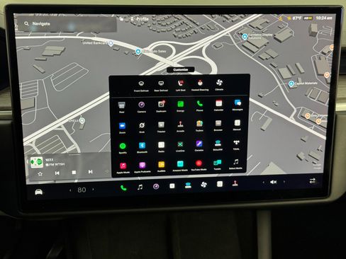 Used 2023 Tesla Model X image 23