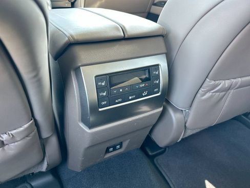 Used 2023 Lexus GX 460 Premium w/ Premium Package AWD/4WD image 33