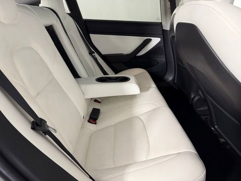 Used 2019 Tesla Model 3 Long Range image 27