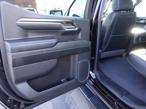 Used 2024 Chevrolet Silverado 1500 RST image 21