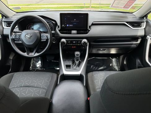 Used 2025 Toyota RAV4 XLE w/ Convenience Package AWD/4WD image 15