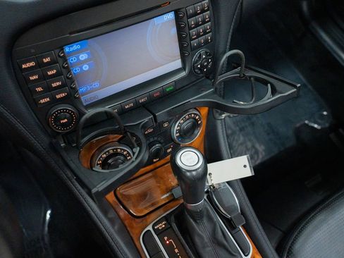 Used 2008 Mercedes-Benz SL 55 AMG image 38