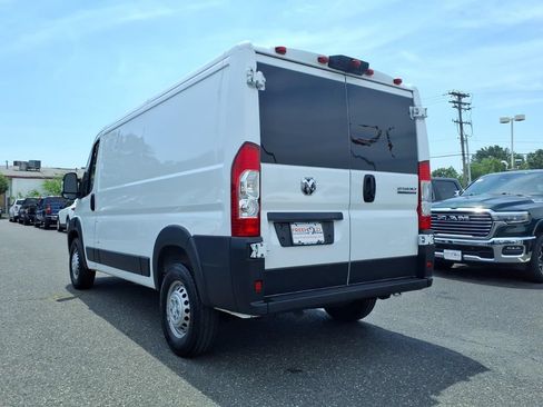 Used 2025 RAM ProMaster 2500 w/ U-Haul Equipment Group FWD image 19