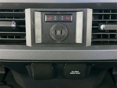 Used 2024 Ford F250 Lariat w/ Chrome Package image 12