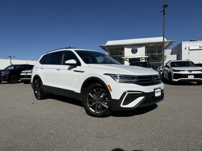 Certified 2022 Volkswagen Tiguan SE