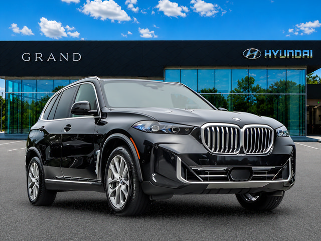 Used 2026 BMW X5 xDrive40i AWD/4WD image 8