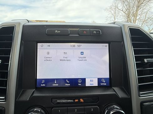 Used 2019 Ford F150 Lariat image 23