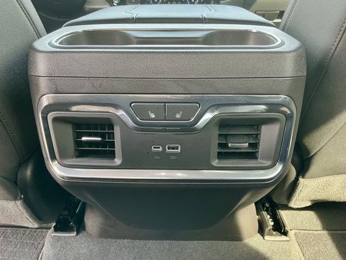 Used 2024 GMC Sierra 1500 SLT w/ SLT Premium Plus Package image 36