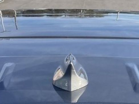 Used 2020 Cadillac XT5 Premium Luxury w/ LPO, Floor Liner Package image 9