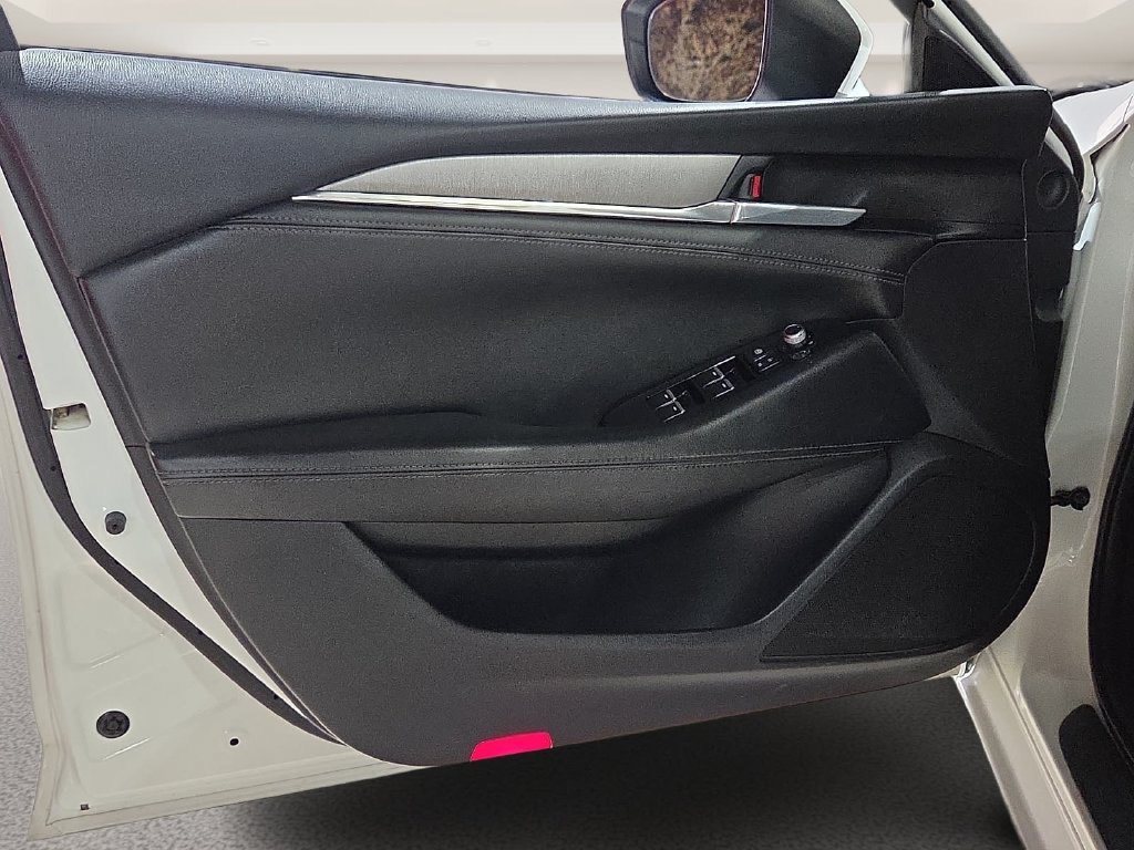 Used 2021 MAZDA MAZDA6 Touring FWD image 17