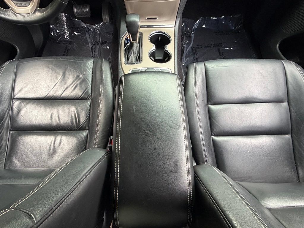 Used 2017 Jeep Grand Cherokee Limited w/ Trailer Tow Group IV AWD/4WD image 49