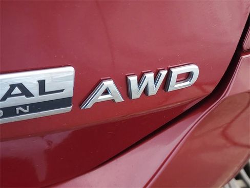 Used 2020 Nissan Rogue S image 6