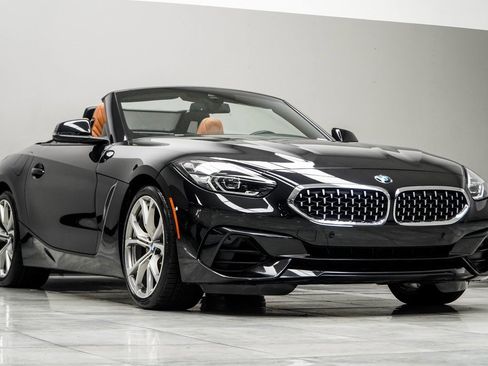Used 2019 BMW Z4 sDrive30i w/ Premium Package image 4