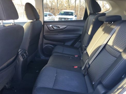 Used 2017 Nissan Rogue S w/ Appearance Package image 20