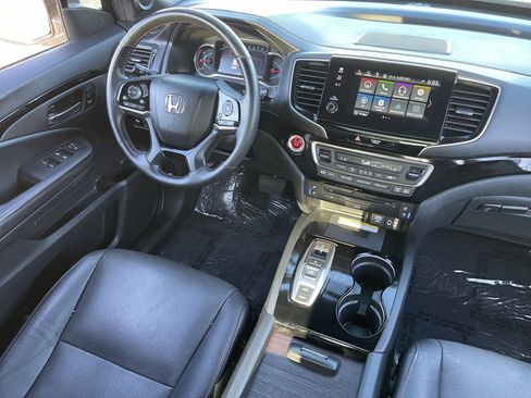 Used 2022 Honda Pilot Black Edition image 15