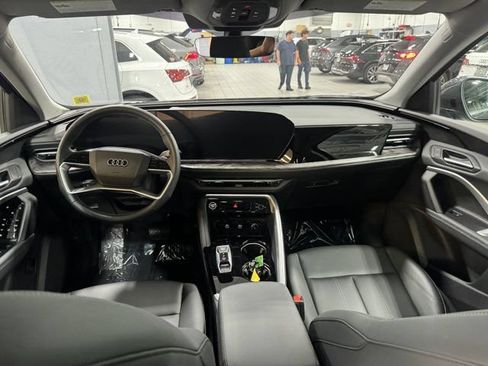 Used 2025 Audi Q5 Premium w/ Convenience Package AWD/4WD image 13