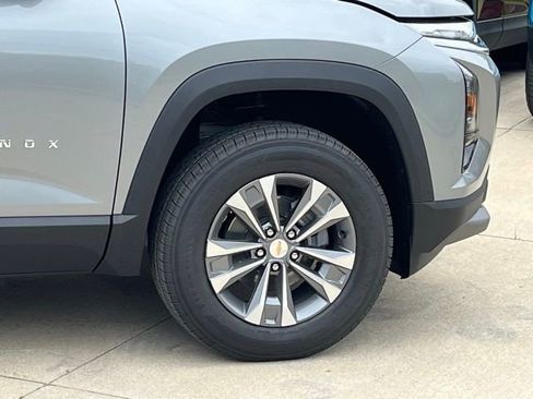 New 2026 Chevrolet Equinox LT w/ Safety and Technology Package image 33