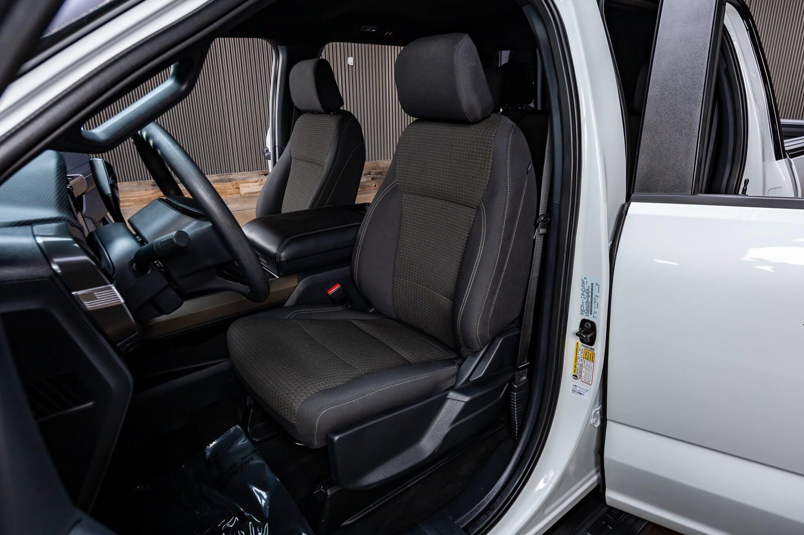 Used 2025 Ford F150 STX w/ Equipment Group 201A FX4 AWD/4WD image 30