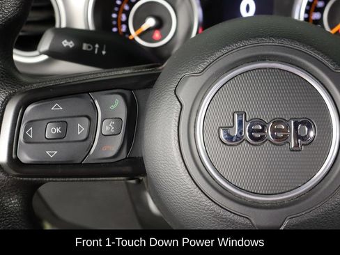 Used 2022 Jeep Wrangler Sport AWD/4WD image 8