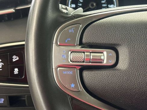 Used 2025 Genesis GV70 2.5T AWD/4WD image 19