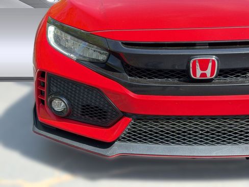 Used 2019 Honda Civic Type R image 25