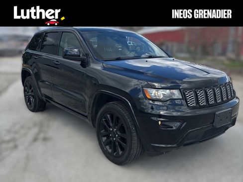 Used 2018 Jeep Grand Cherokee Altitude image 1