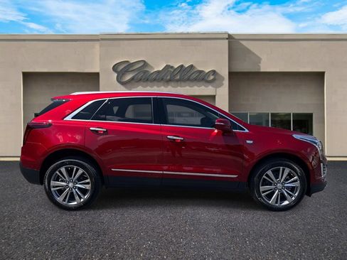 New 2026 Cadillac XT5 Premium Luxury w/ Driver Assist Package FWD image 2