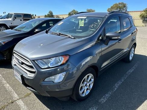 Used 2021 Ford EcoSport SE image 2
