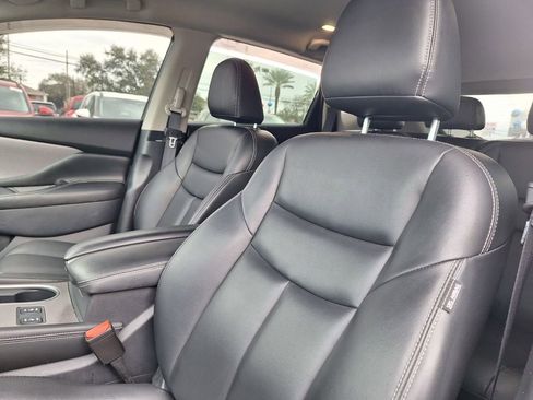 Used 2023 Nissan Murano SV image 11