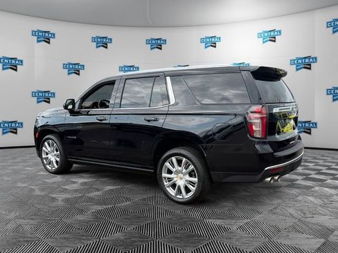 Used 2023 Chevrolet Tahoe High Country w/ Premium Package 2 AWD/4WD image 3
