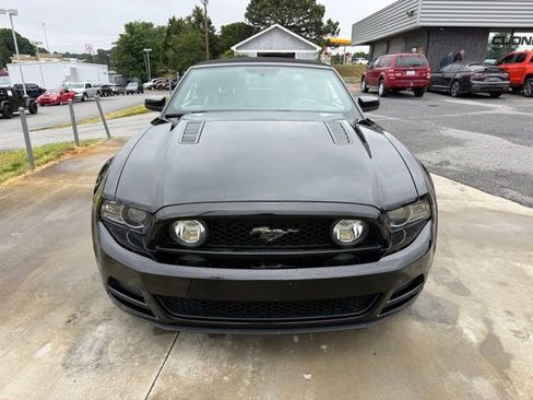 Used 2013 Ford Mustang GT Premium w/ Security Pkg RWD image 4
