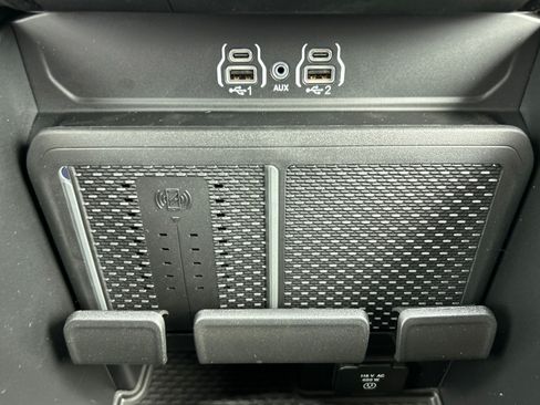 New 2026 RAM 1500 Big Horn AWD/4WD image 30