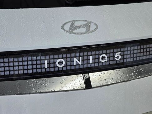 New 2026 Hyundai Ioniq 5 Limited image 15