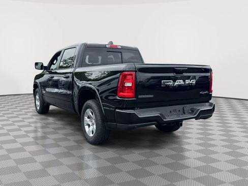 Used 2025 RAM 1500 Big Horn AWD/4WD image 7